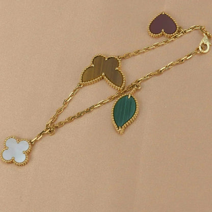 [Saipan]LUCKY NATURE MULTI-CHARM BRACELET