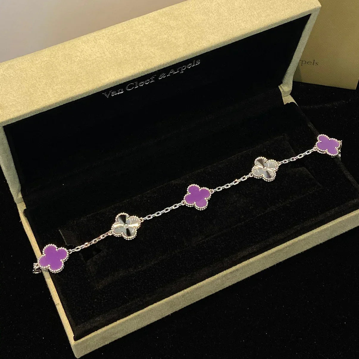 [Saipan]LUCKY CLOVER 5-MOTIF BRACELET - VIOLET COLLECTION