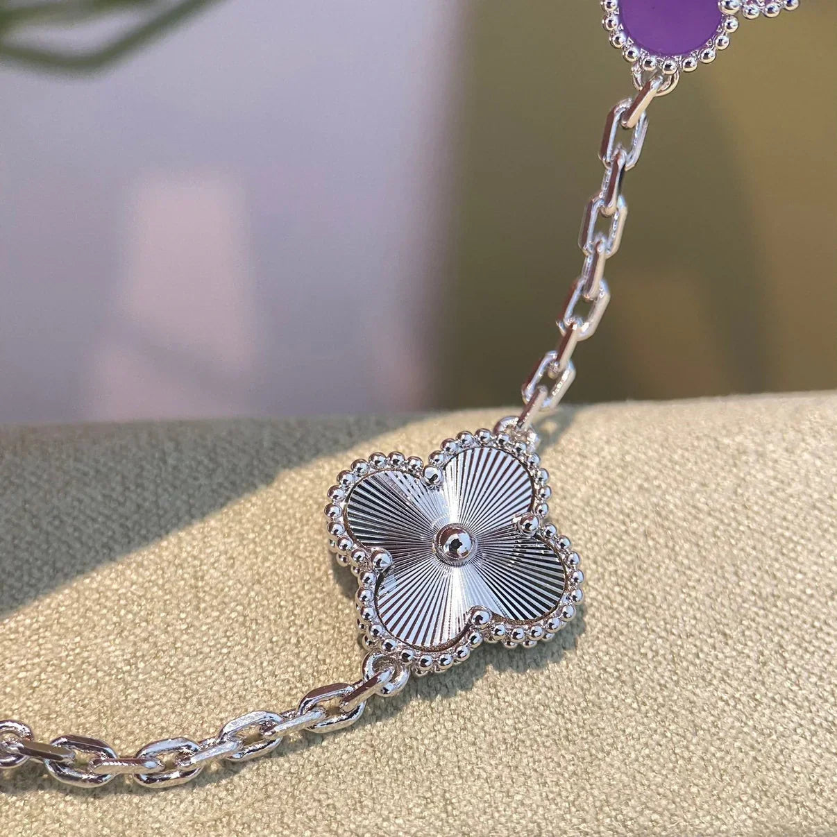 [Saipan]LUCKY CLOVER 5-MOTIF BRACELET - VIOLET COLLECTION