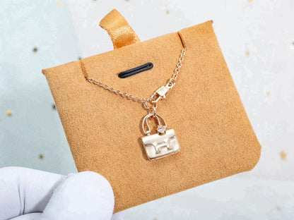 [Saipan]AMULETTE PEDANT ROSE GOLD NECKLACE