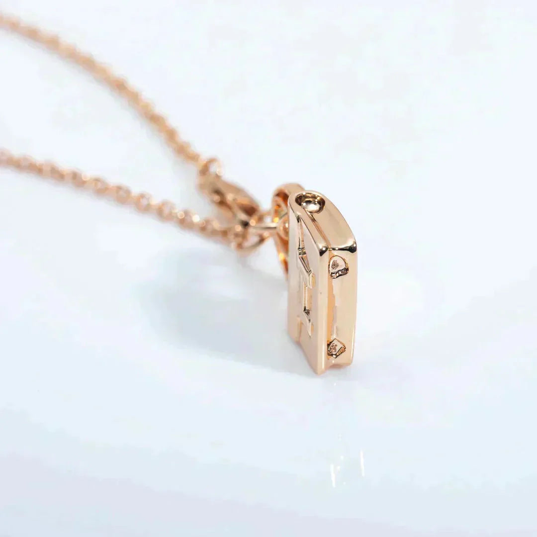 [Saipan]AMULETTE PEDANT ROSE GOLD NECKLACE