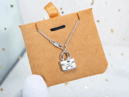 [Saipan]AMULETTE PEDANT SILVER NECKLACE