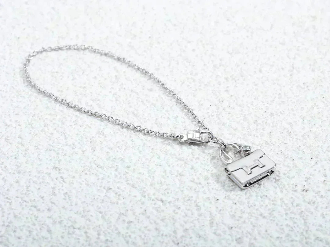 [Saipan]AMULETTE PEDANT SILVER NECKLACE