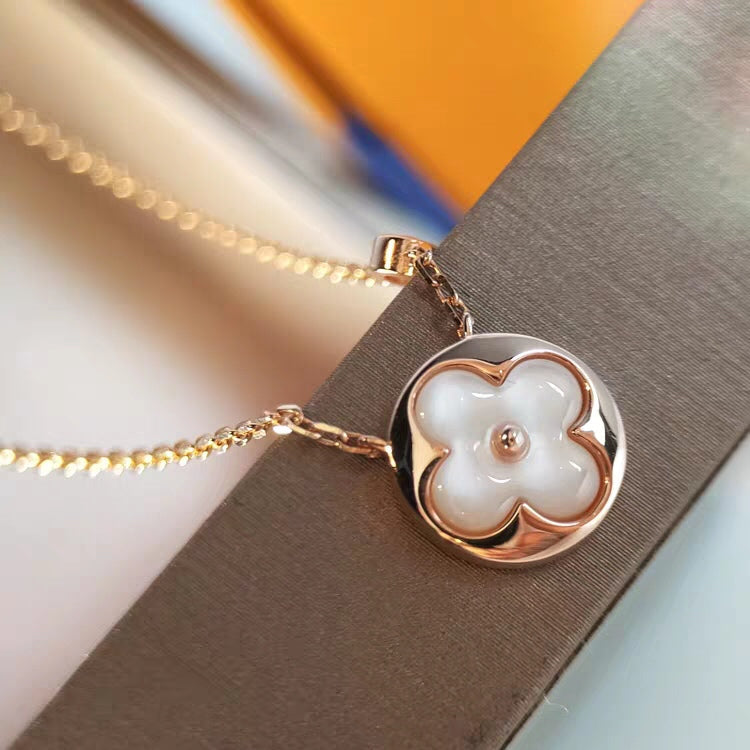 [Saipan]SUN MOP GOLD 1 DIAMOND NECKLACE