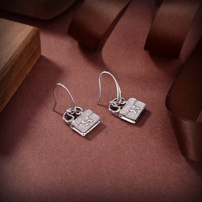 [Saipan]KELLY DIAMOND EARRINGS