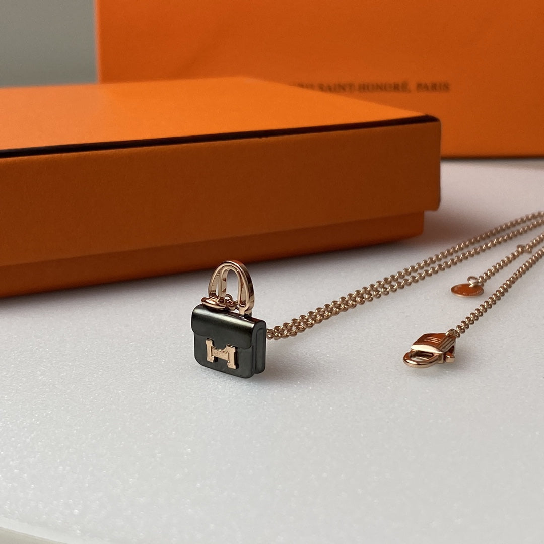 [Saipan]CONSTANCE BLACK PEDANT ROSE GOLD NECKLACE