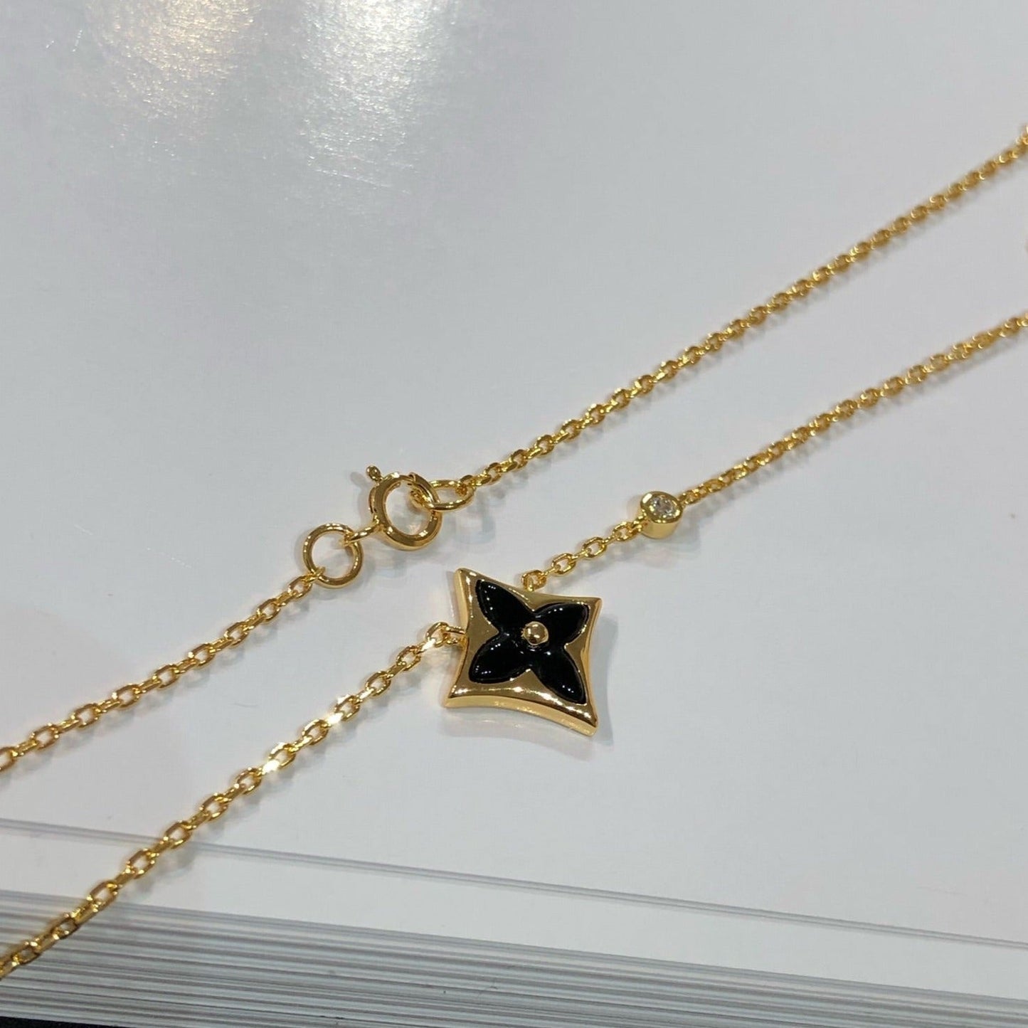 [Saipan]STAR BLACK MOP NECKLACE