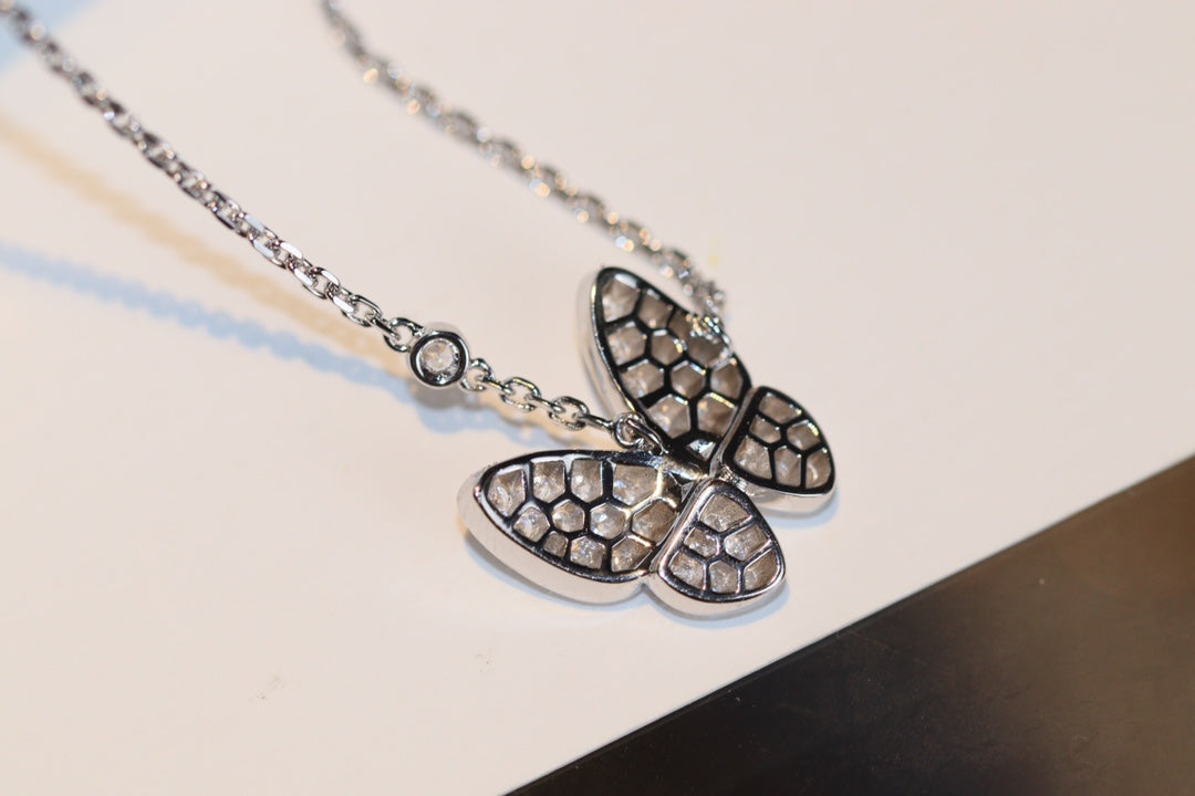 [Saipan]BUTTERFLY DIAMOND CHARM NECKLACE