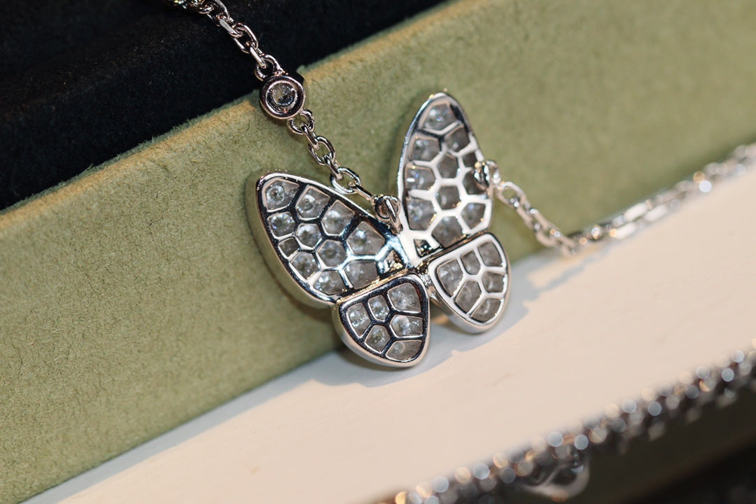 [Saipan]BUTTERFLY DIAMOND CHARM NECKLACE