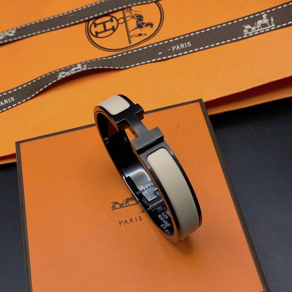 [Saipan]H BRACELET 12MM BLACK BEIGE CERAMIC