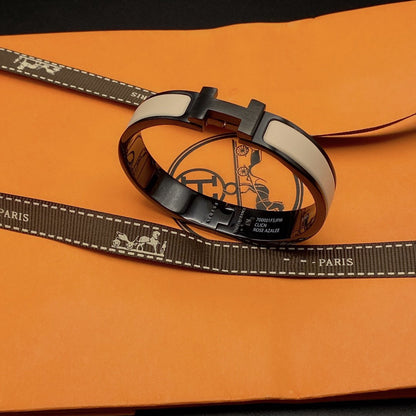 [Saipan]H BRACELET 12MM BLACK BEIGE CERAMIC