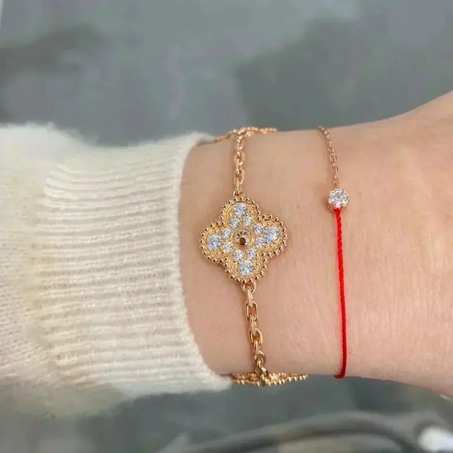 [Saipan]LUCKY CLOVER 5-MOTIF BRACELET - FULL-DIAMOND