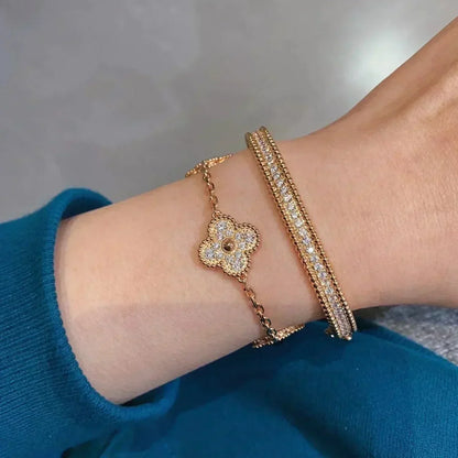 [Saipan]LUCKY CLOVER 5-MOTIF BRACELET - FULL-DIAMOND