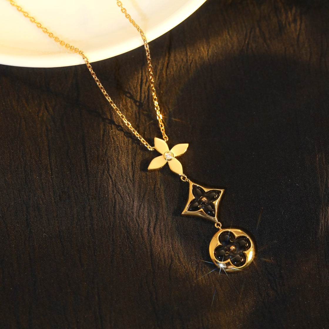 [Saipan]STAR AND SUN ONYX ROSE GOLD NECKLACE