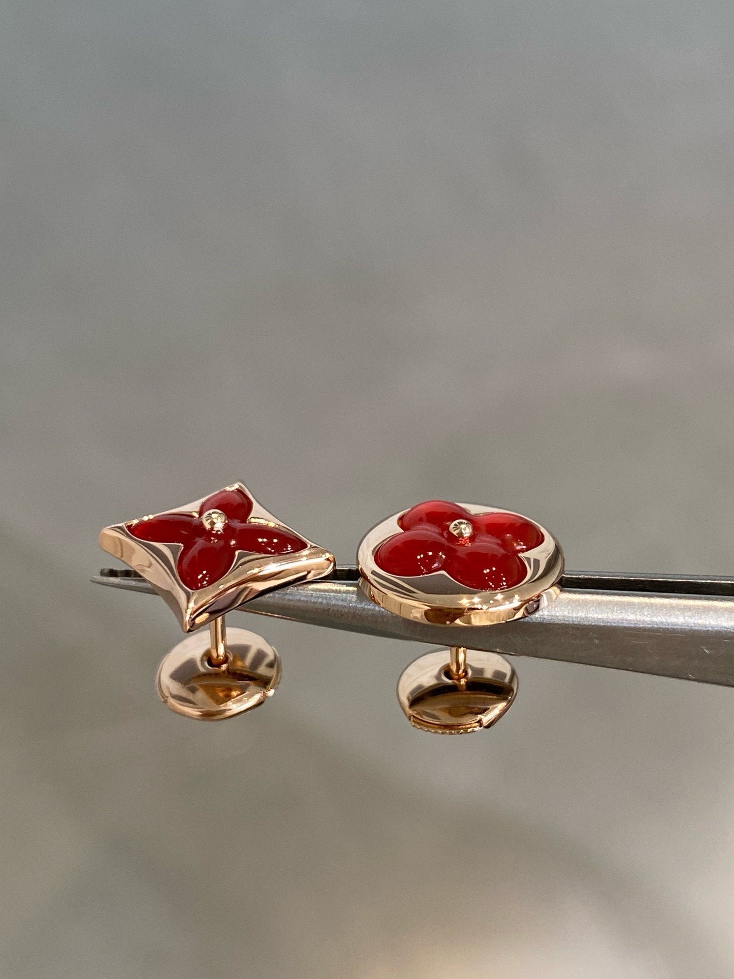 [Saipan]STAR AND SUN ROSE GOLD CARNELIAN STUD EARRINGS