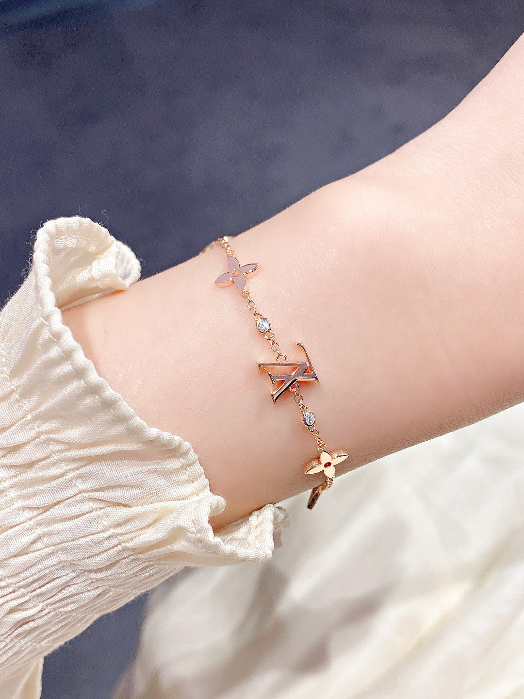 [Saipan]STAR AND SUN 7 MOTIFS GOLD BRACELET