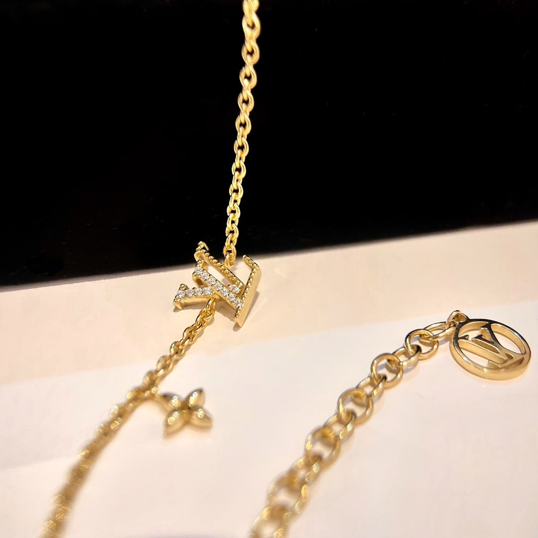 [Saipan]LOGO STAR MOTIF GOLD BRACELET