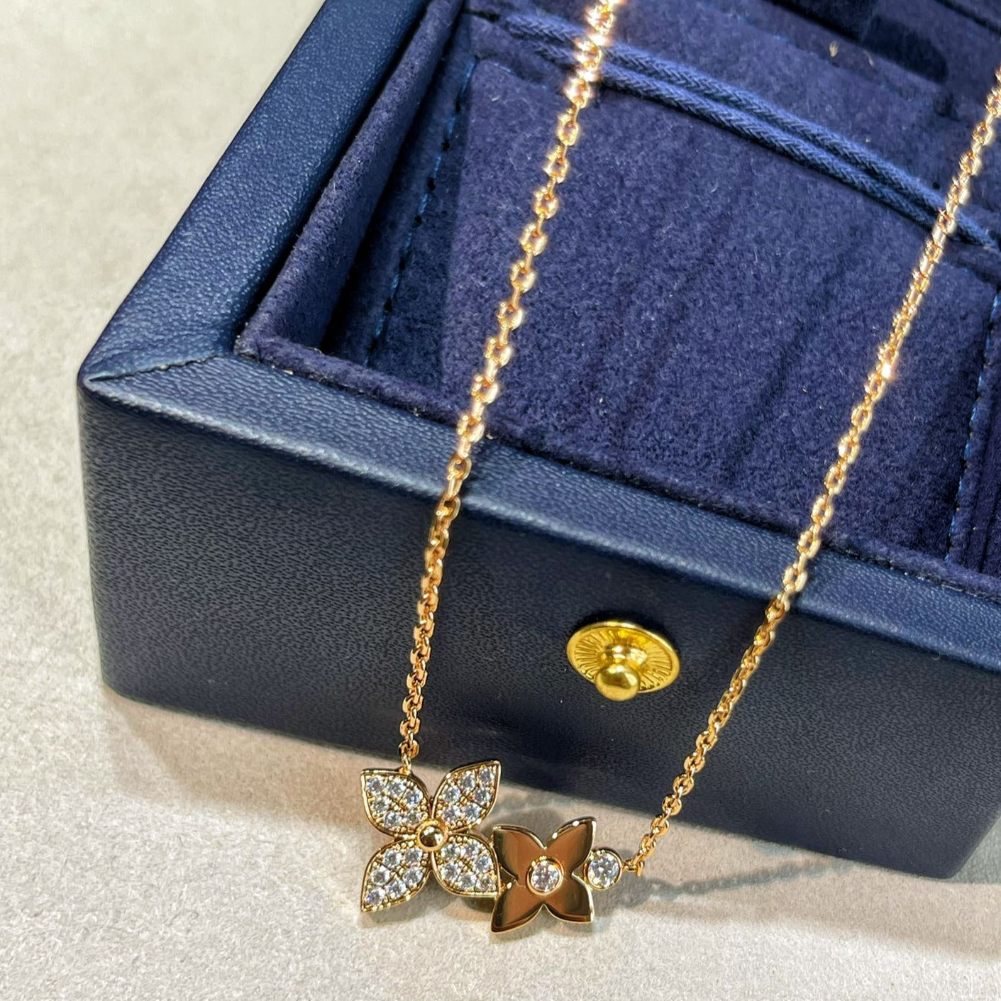 [Saipan]STAR BLOSSOM NECKLACE ROSE GOLD DIAMONDS