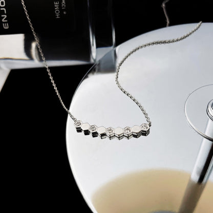 [Saipan]BEE MY LOVE DIAMOND NECKLACE