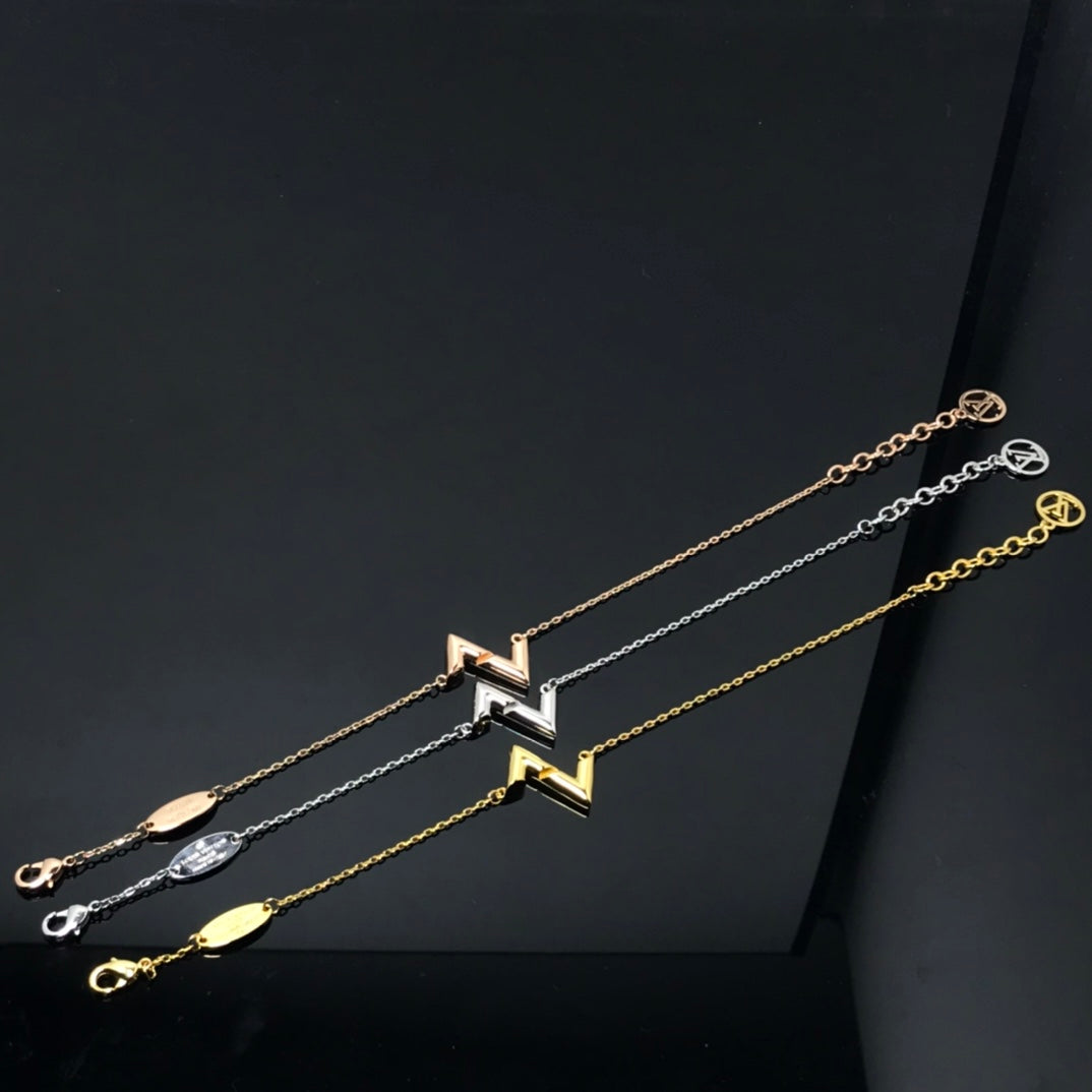 [Saipan]VOLT LV LOGO BRACELET