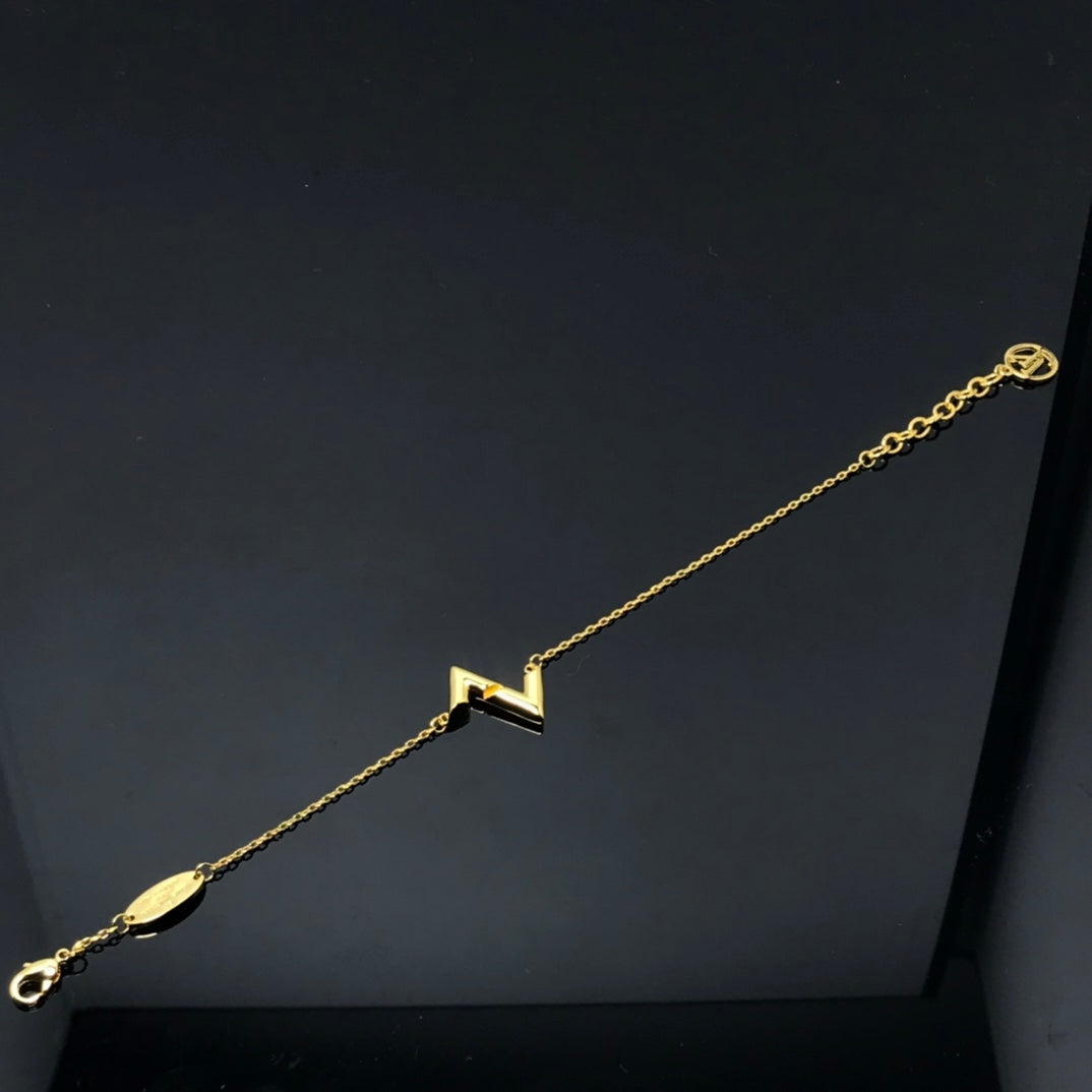 [Saipan]VOLT LV LOGO BRACELET