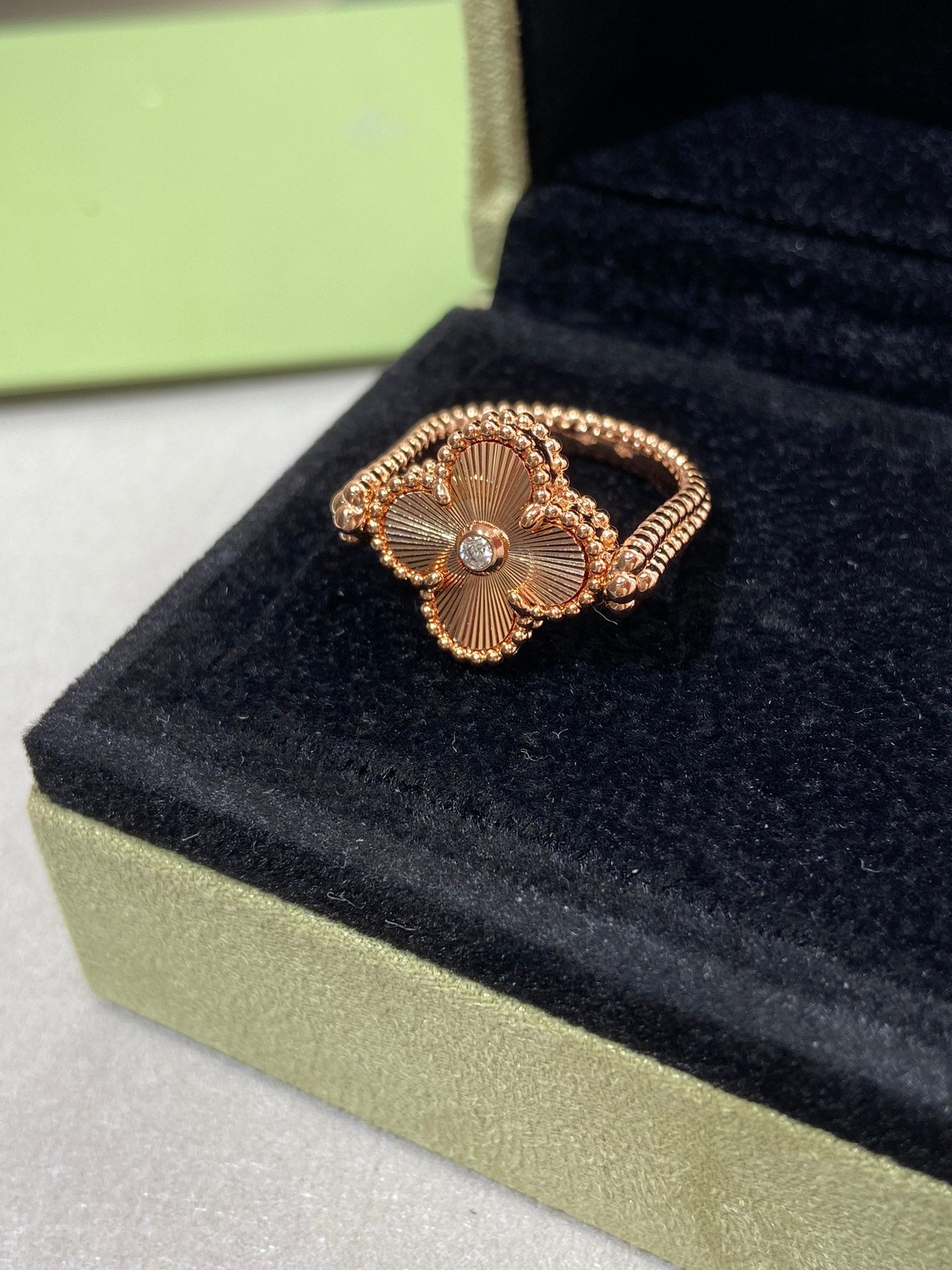 [Saipan]LUCKY CLOVER ROSE GOLD REVERSIBLE RING