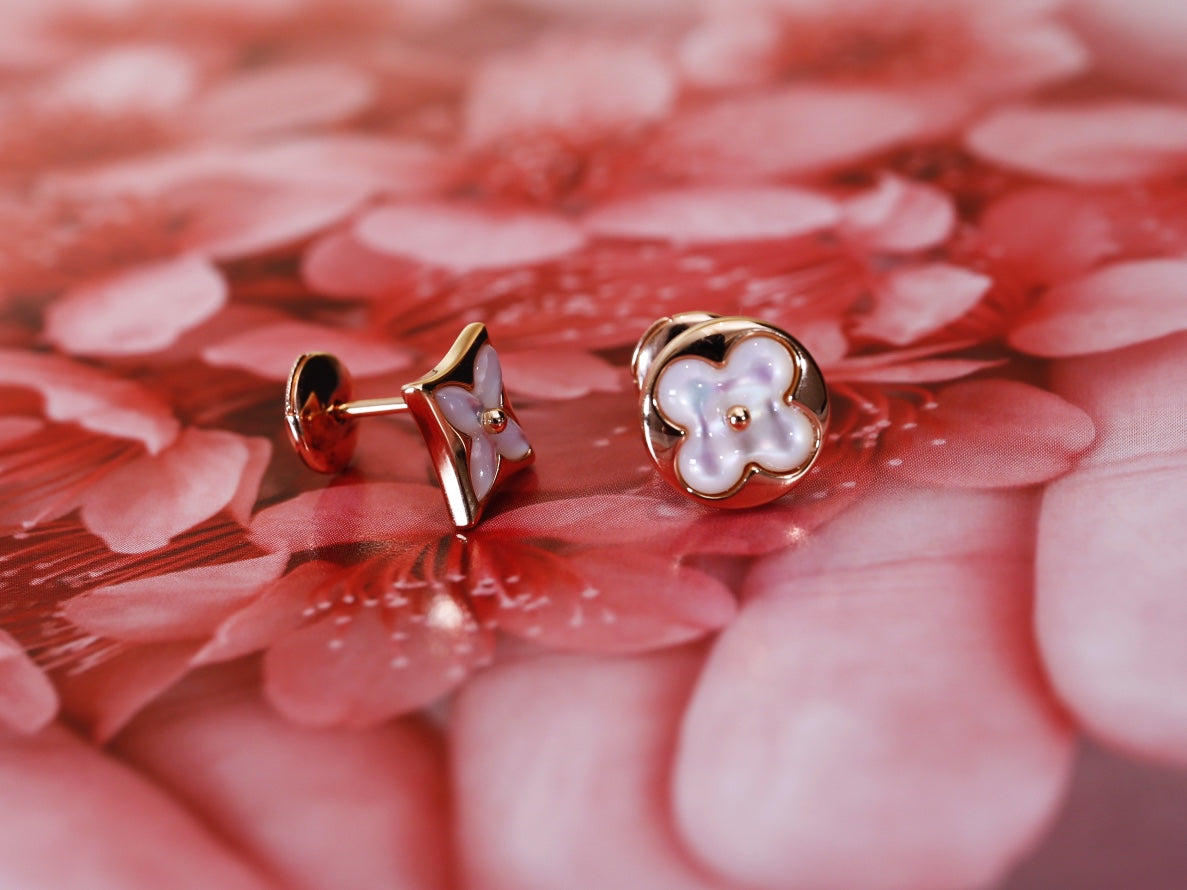[Saipan]STAR AND SUN ROSE GOLD MOP STUD EARRINGS