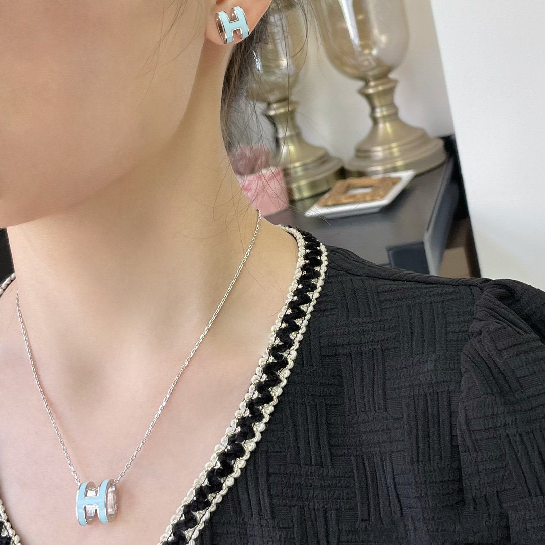 [Saipan]POP H SKY BLUE NECKLACE