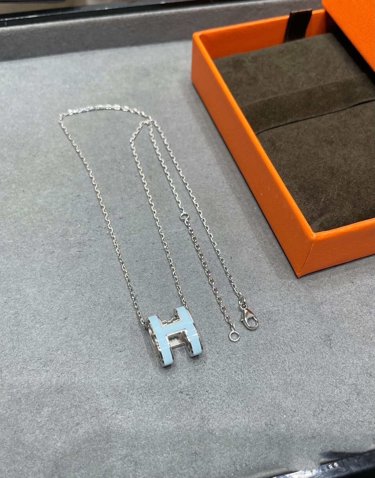 [Saipan]POP H SKY BLUE NECKLACE