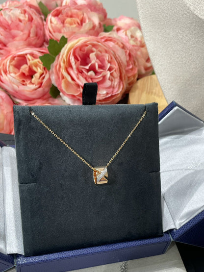 [Saipan]LIENS EVIDENCE DIAMOND NECKLACE
