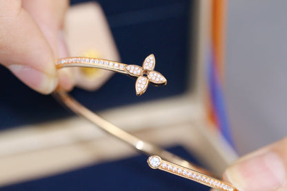 [Saipan]IDYLLE ROSE GOLD OPEN BRACELET DIAMOND PAVED