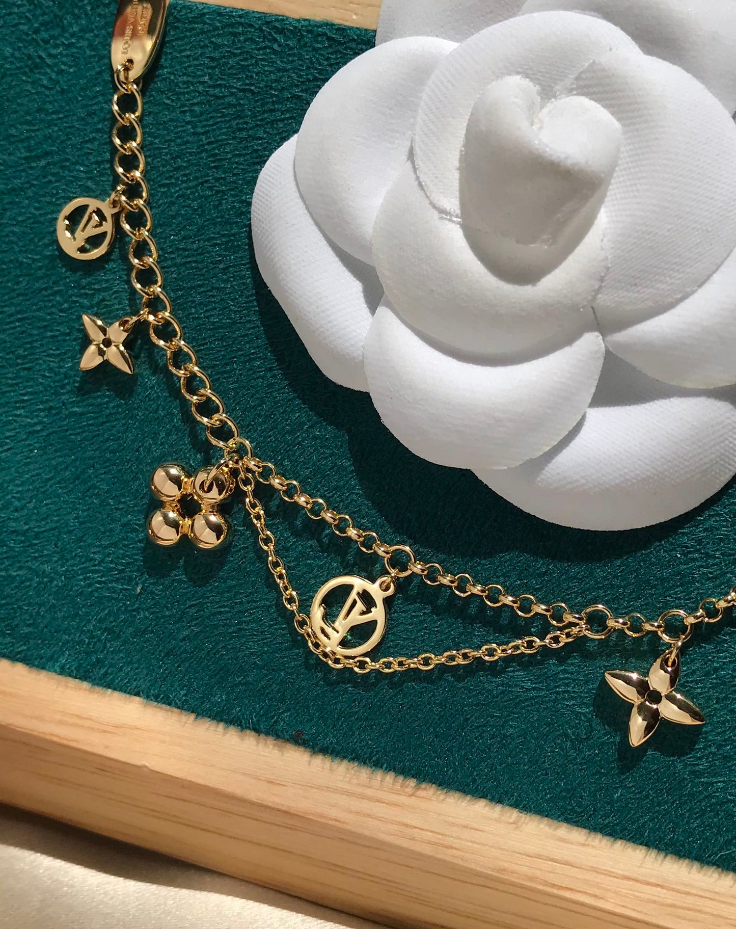 [Saipan]BLOOMING ROSE GOLD MOP BRACELET