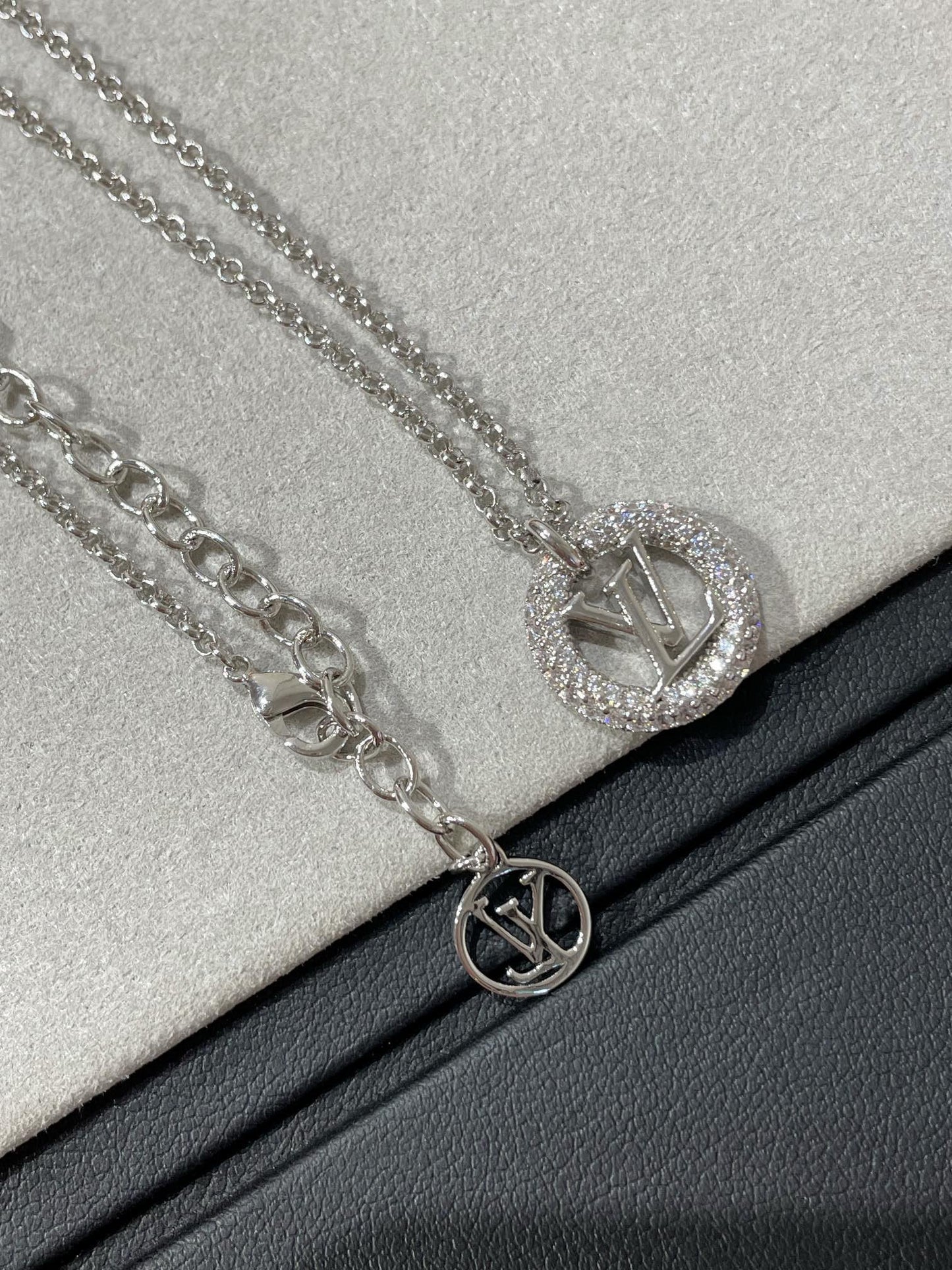 [Saipan]BY NIGHT DIAMOND PAVED NECKLACE