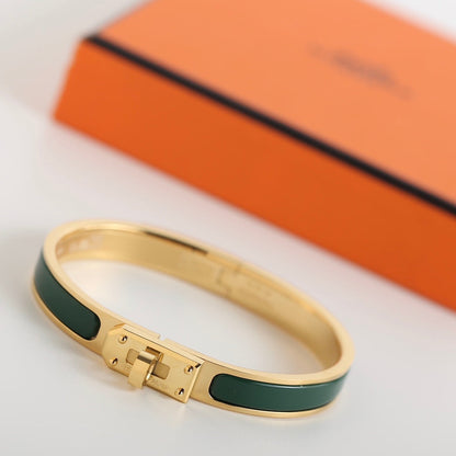 [Saipan]HM KELLY KHAKI BRACELET
