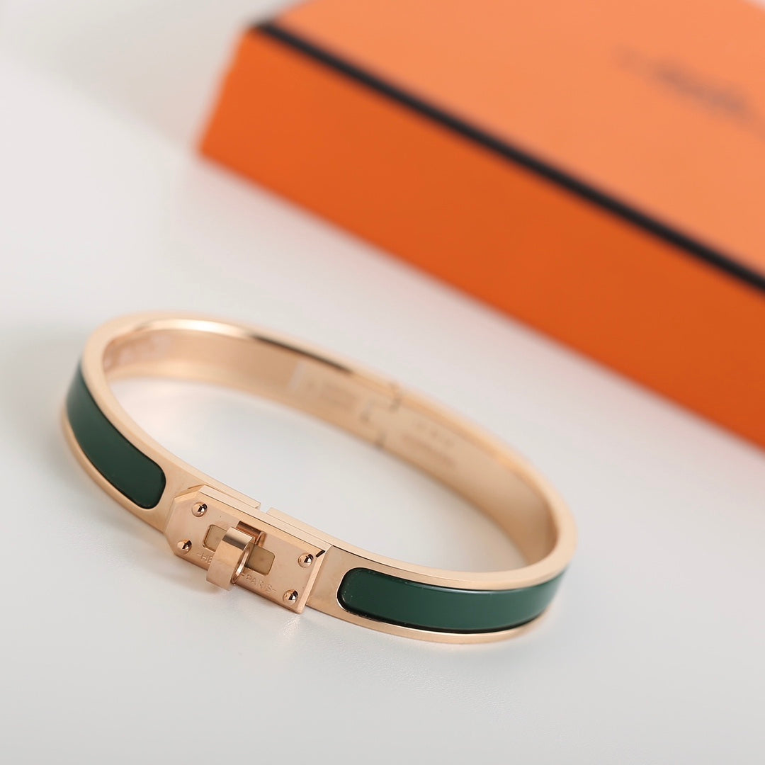 [Saipan]HM KELLY KHAKI BRACELET