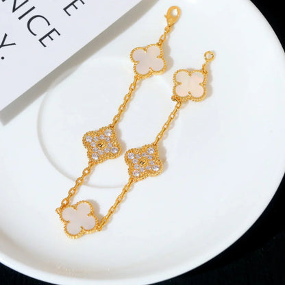 [Saipan]LUCKY CLOVER 5-MOTIF BRACELET - WHITE MOTHER-OF-PEARL COLLECTION
