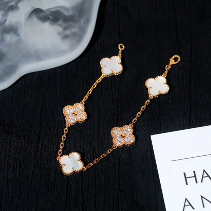[Saipan]LUCKY CLOVER 5-MOTIF BRACELET - WHITE MOTHER-OF-PEARL COLLECTION