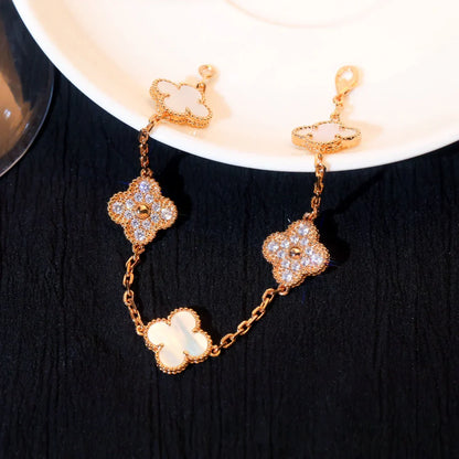 [Saipan]LUCKY CLOVER 5-MOTIF BRACELET - WHITE MOTHER-OF-PEARL COLLECTION
