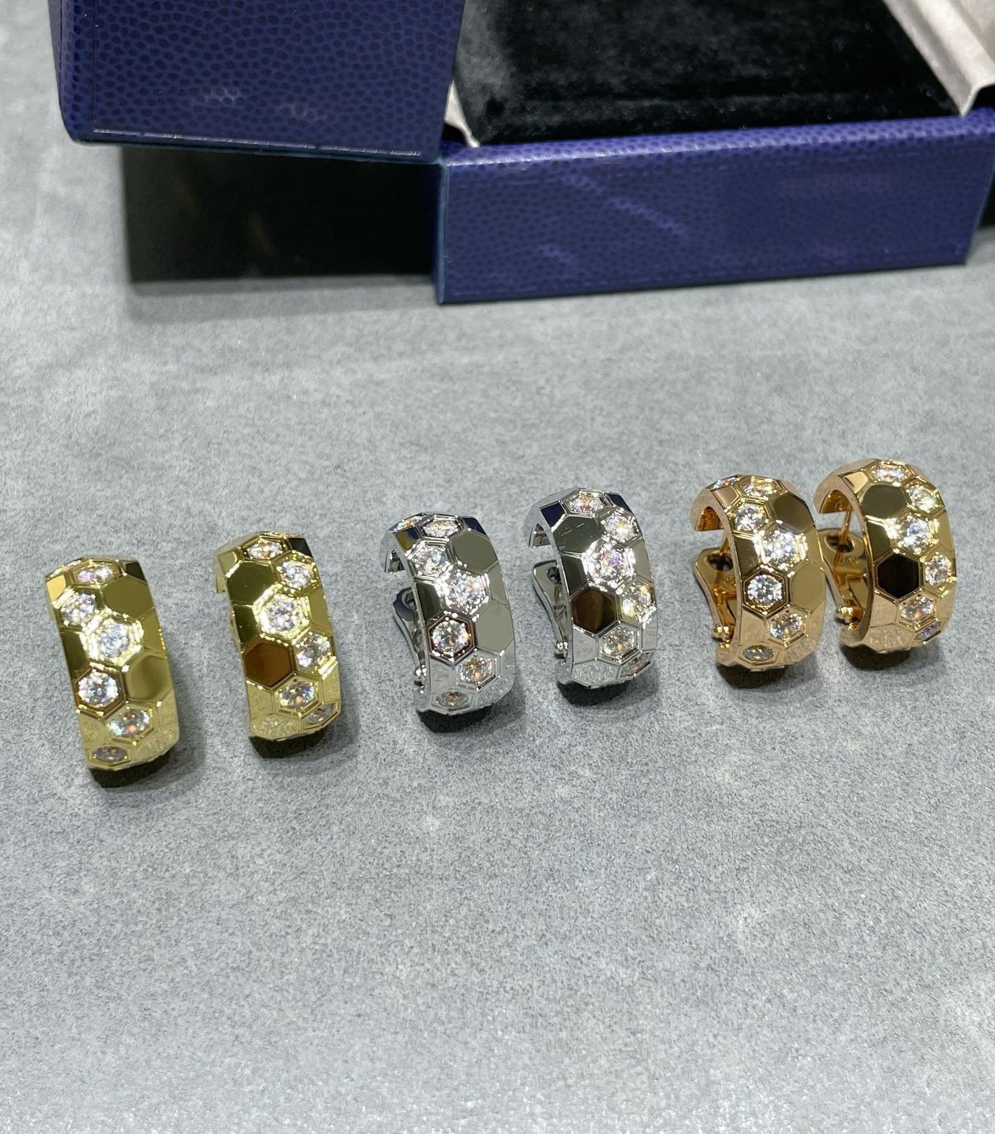 [Saipan]BEE LOVE DIAMOND HOOP EARRINGS