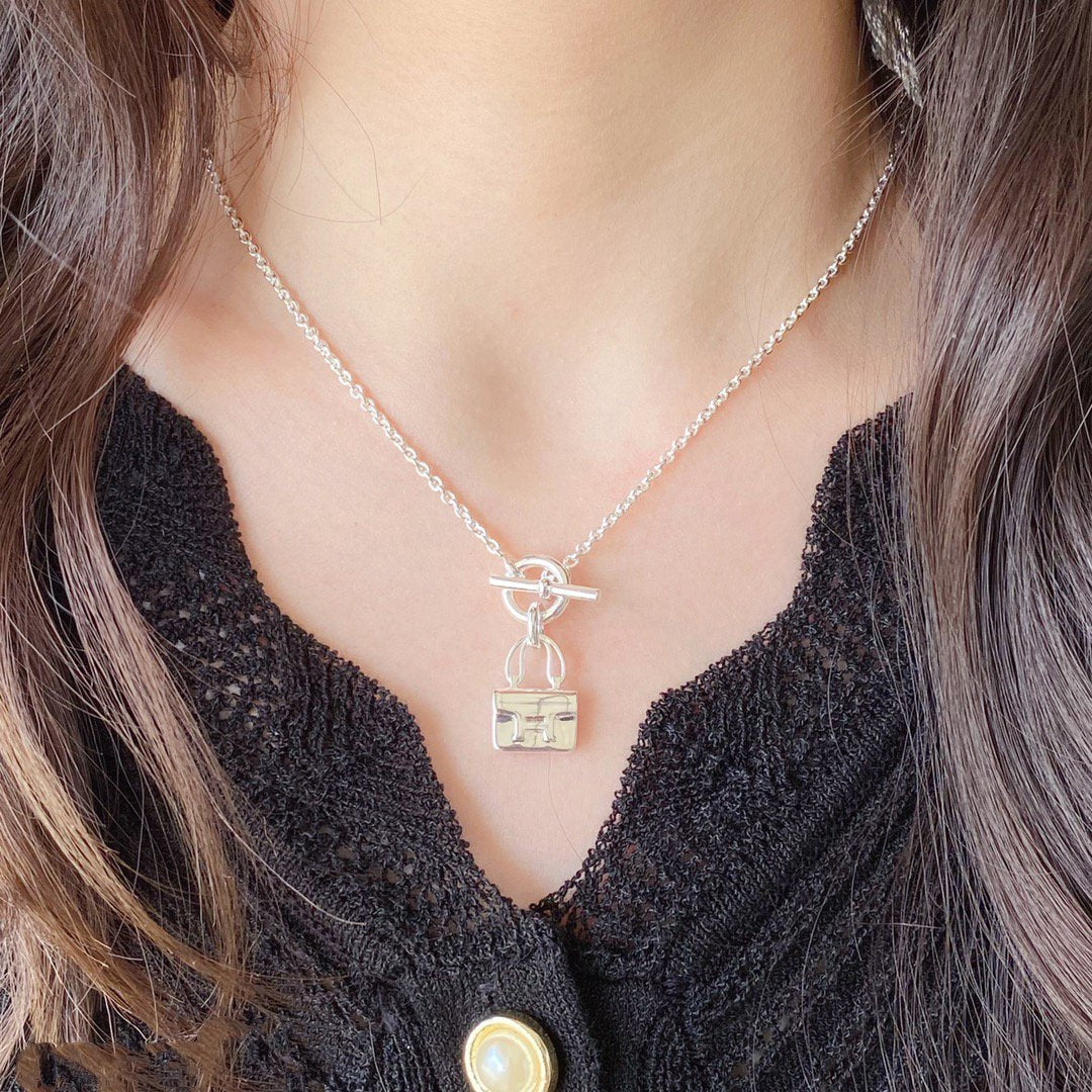 [Saipan]CONSTANCE PEDANT SILVER NECKLACE