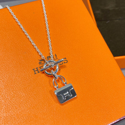 [Saipan]CONSTANCE PEDANT SILVER NECKLACE