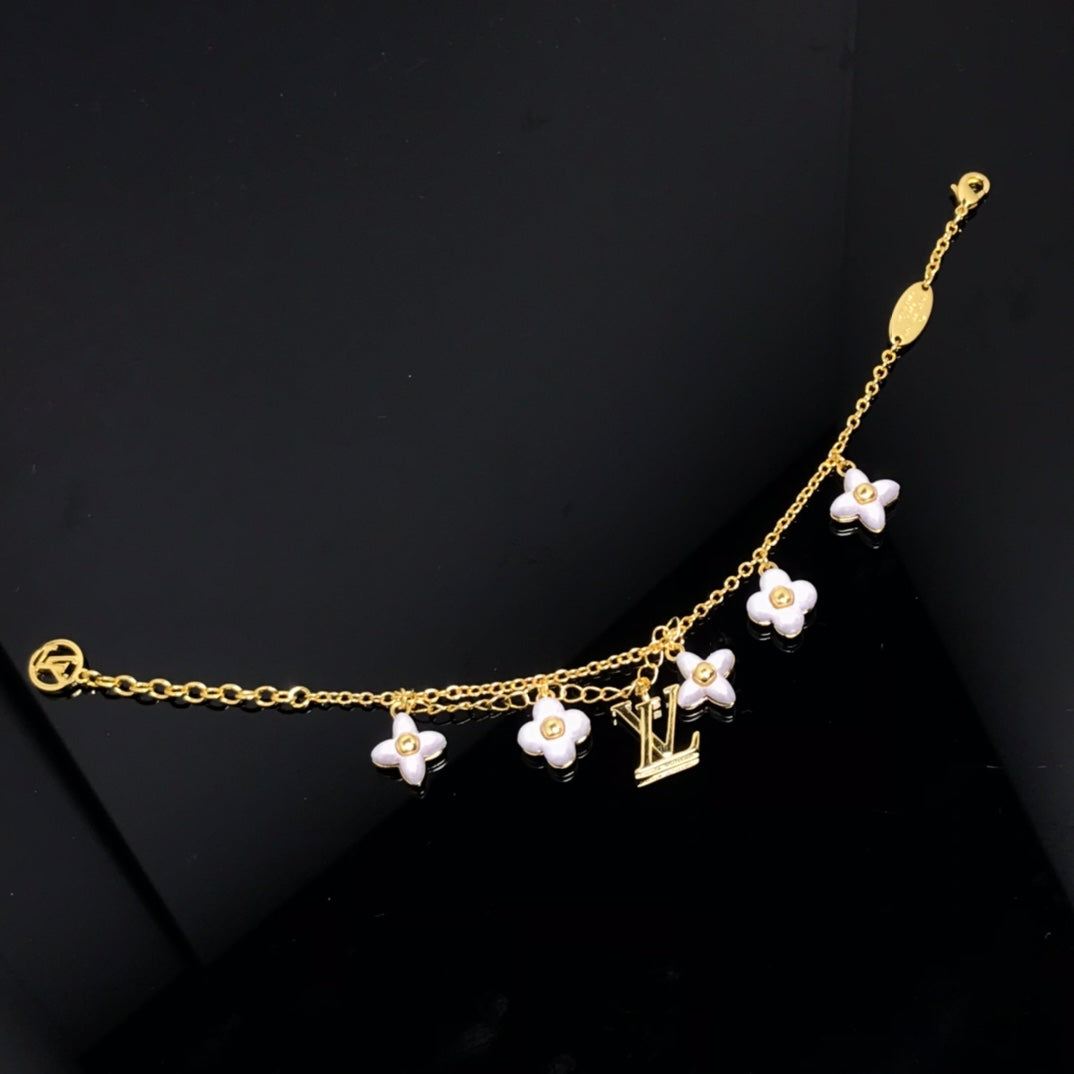 [Saipan]LOGO 6 MOTIF STAR AND SUN GOLD BRACELET