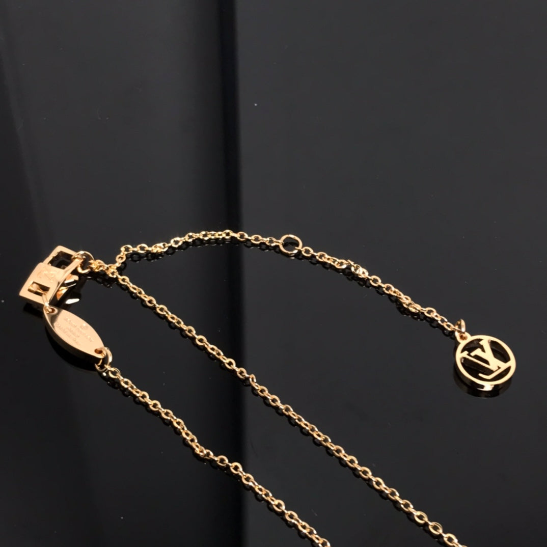 [Saipan]COLOR BLOSSOM PINK MOP SUN GOLD NECKLACE
