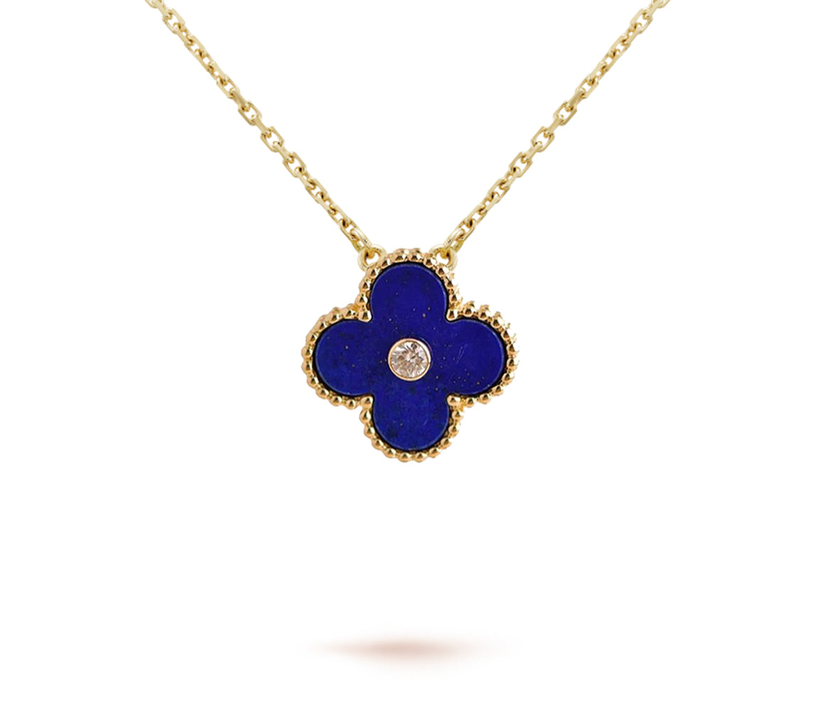 [Saipan]LIMITED EDITION CHRISTMAS CLOVER FLOWER NECKLACE - 15MM ANNUAL COLLECTIBLE PENDANT