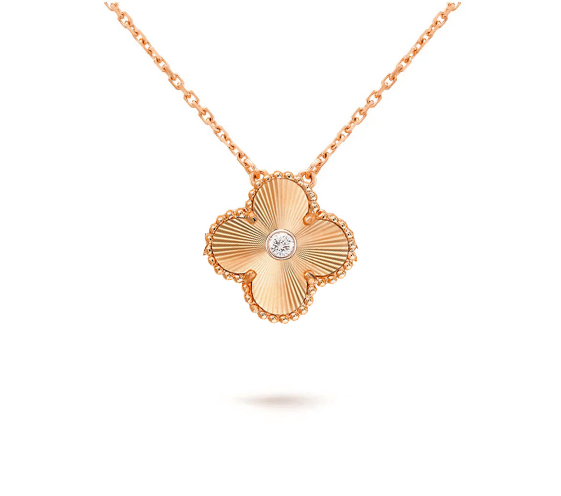 [Saipan]15MM CLOVER FLOWER DIAMOND PENDANT NECKLACE COLLECTION