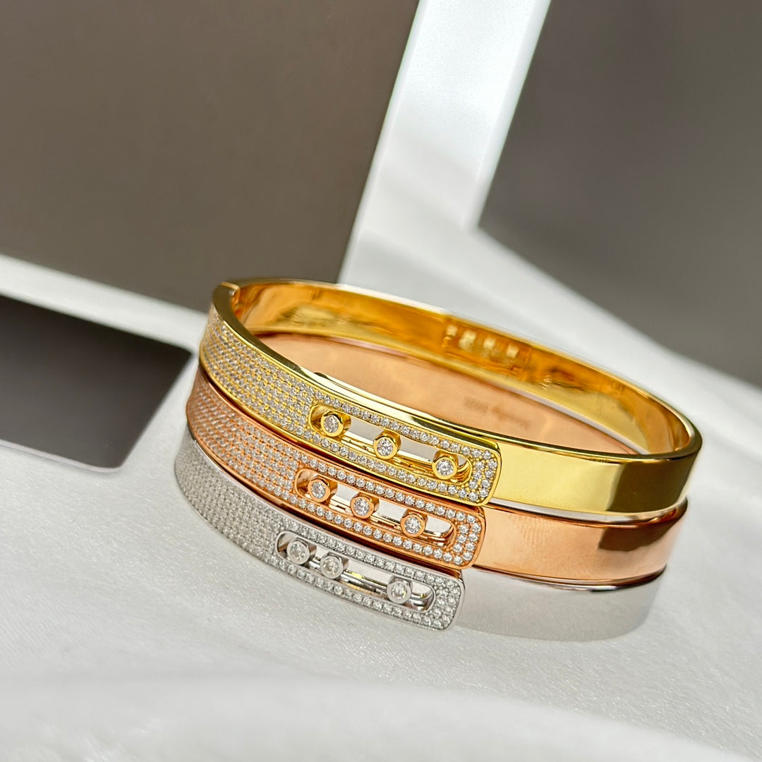 [Saipan]MOVE NOA PAVÉ DIAMOND BANGLE BRACELET