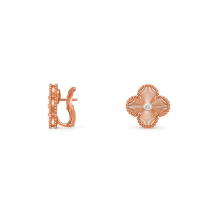 [Saipan]15MM CLOVER FLOWER STUD EARRINGS DIAMOND-ROSE GOLD COLLECTION