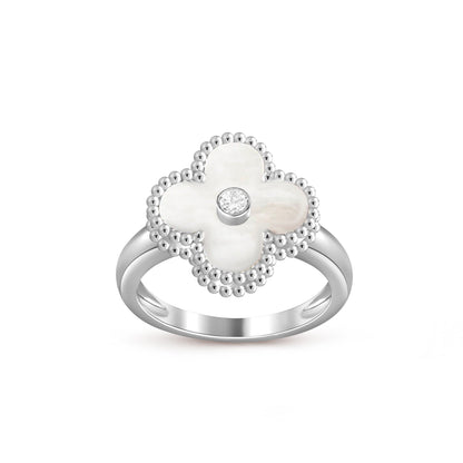 [Saipan]LUCKY CLOVER DIAMOND-ACCENT WHITE GOLD RING COLLECTION