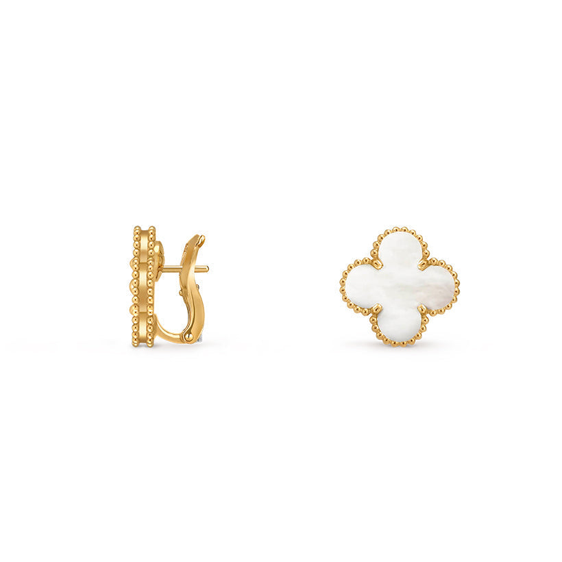 [Saipan]15MM CLOVER FLOWER STUD EARRINGS GOLD COLLECTION