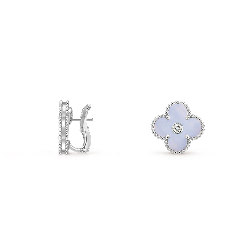 [Saipan]15MM CLOVER FLOWER STUD EARRINGS DIAMOND-WHITE GOLD COLLECTION